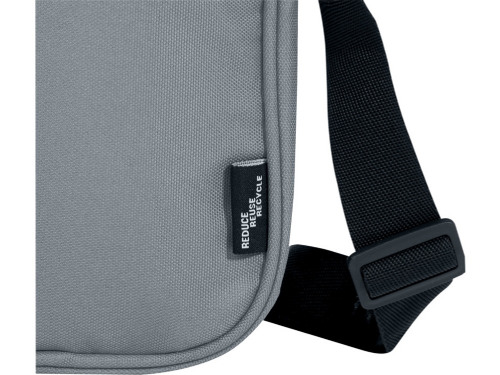 Byron сумка через плечо из переработанных материалов по стандарту GRS объемом 2 л - Серый