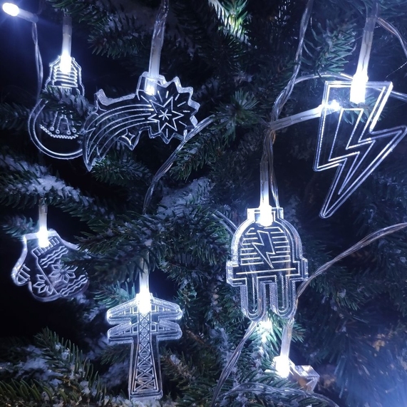[Светодиодная гирлянда Xmas Power, энергетика]